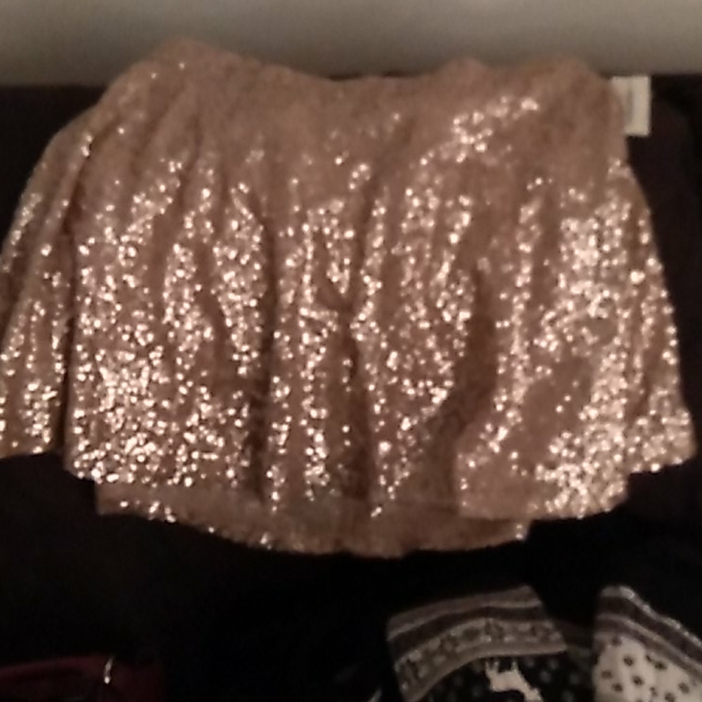 Sequin skirt Bethany Mota large